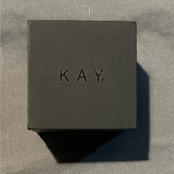 Kay Jewelers Diamond Pendant Necklace - Picture 4 of 4